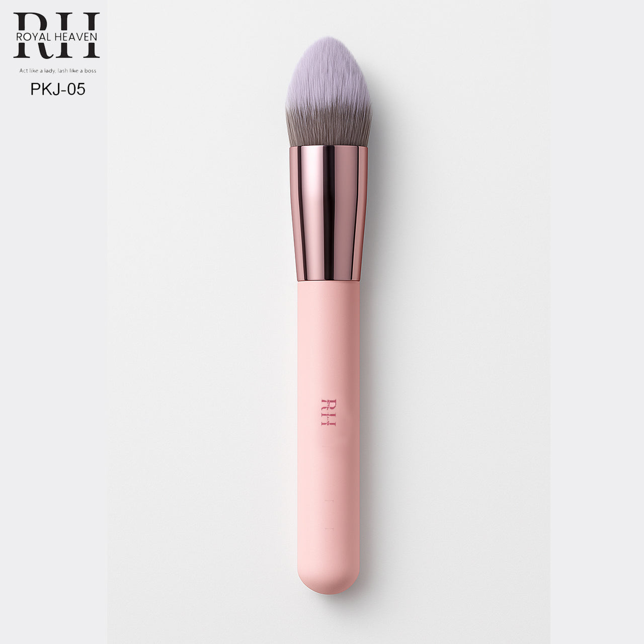 Royal Heaven Foundation Brush – Flawless Coverage, Seamless Finish